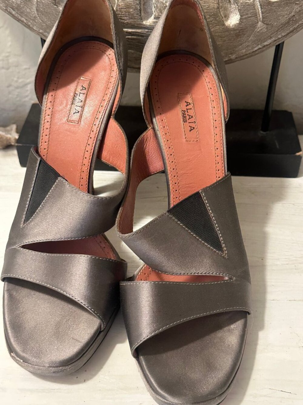 Alaïa Paris Gray Satin Cutout Heels